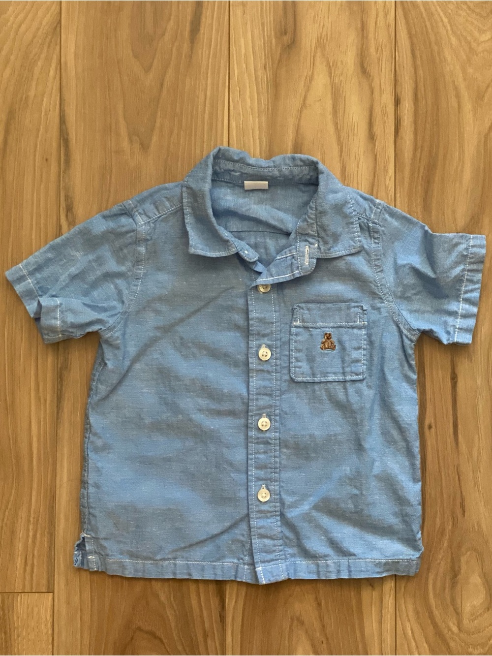 Gap Baby Blue Short Sleeve Button-Up Shirt with Chest Pocket Size 2 Years